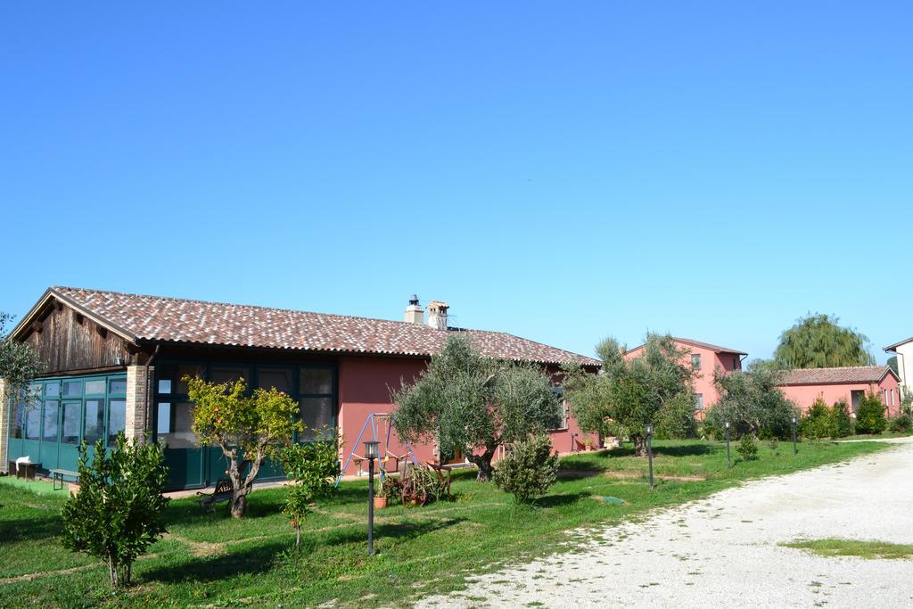 Hotel Agriturismo Il Merollo Todi Exterior foto