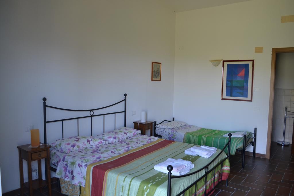 Hotel Agriturismo Il Merollo Todi Exterior foto
